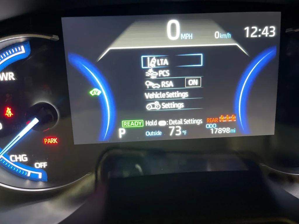 Certified Used 2025 White Toyota LE image 21