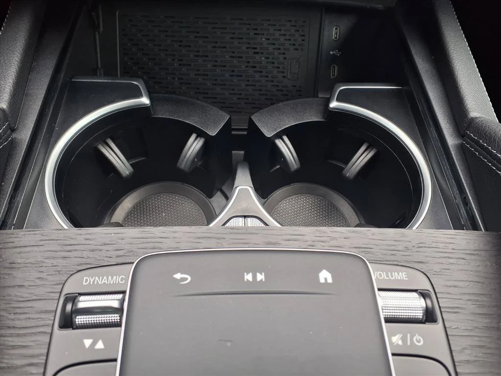 New 2026 Obsidian Black Metallic Mercedes-Benz GLE 350 image 32