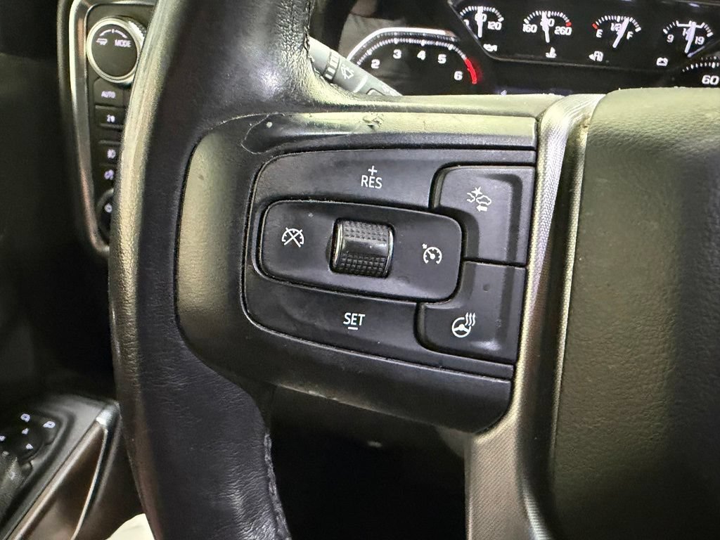 Used 2020 ONYX BLACK GMC SLT image 16