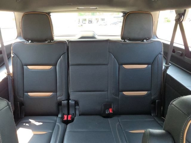 2021 GMC Yukon XL AT4 - Photo 39