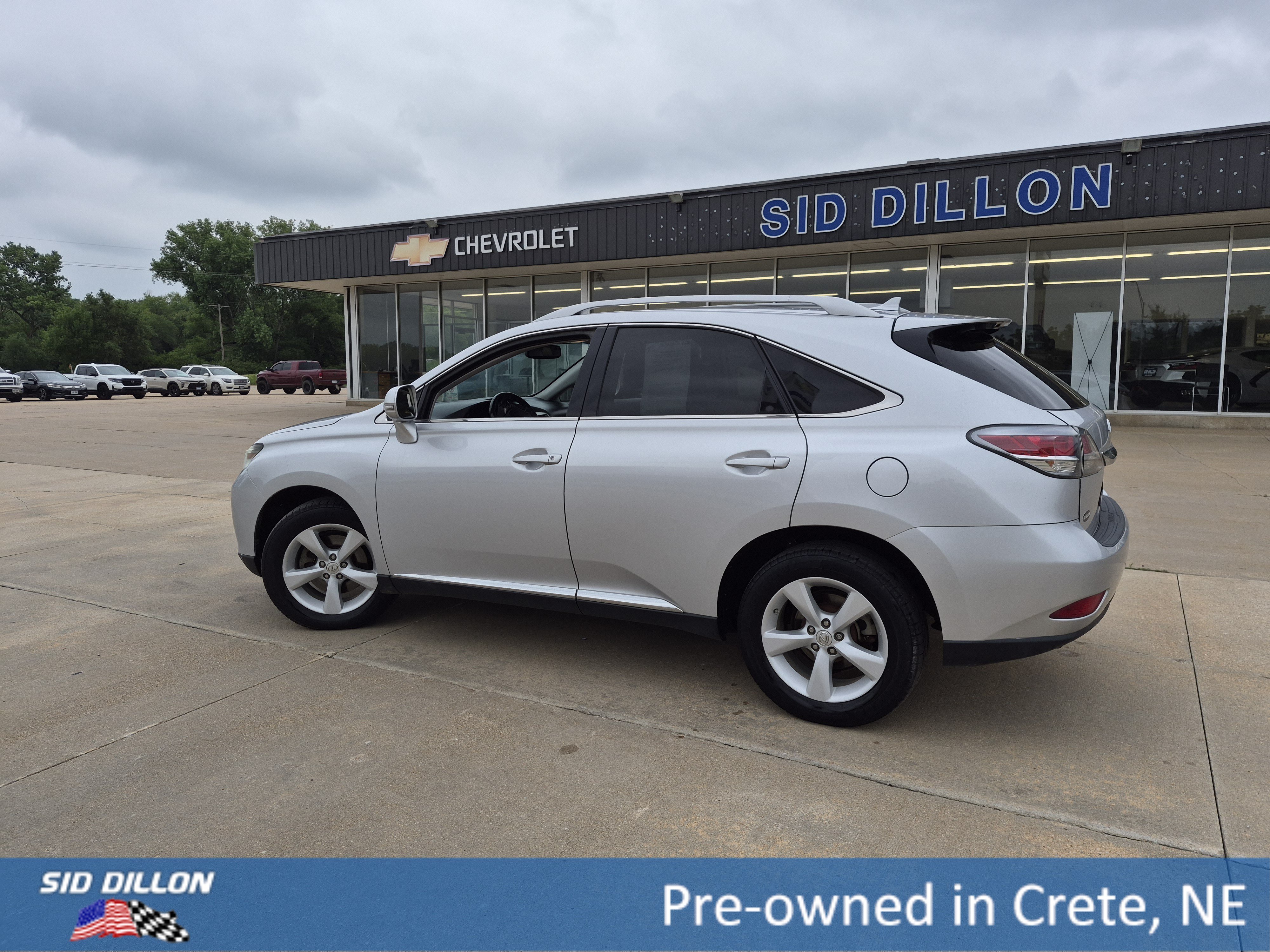 Used 2013 Silver Lining Metallic Lexus Base image 17