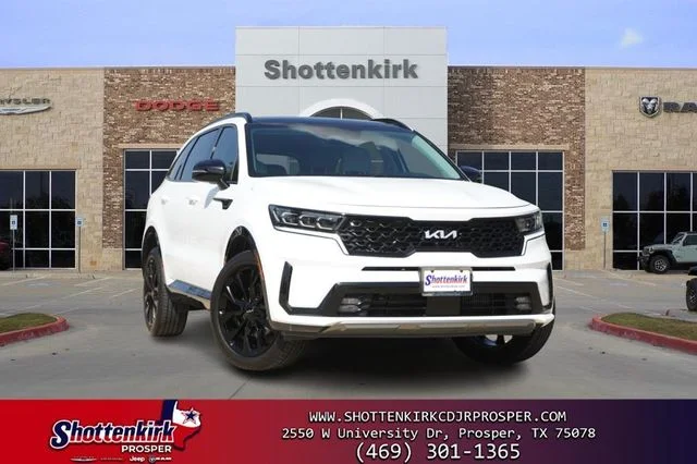 Used 2023 White Kia SX image 1