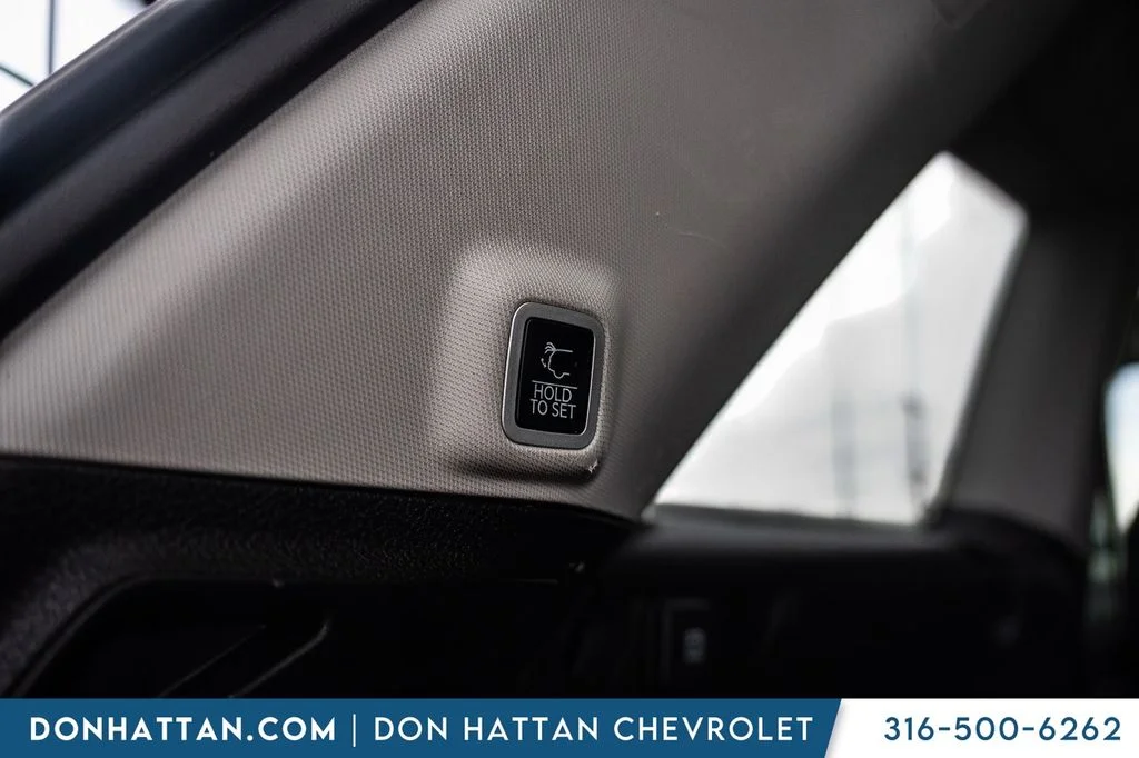 Used 2023 Black Jeep Limited image 36