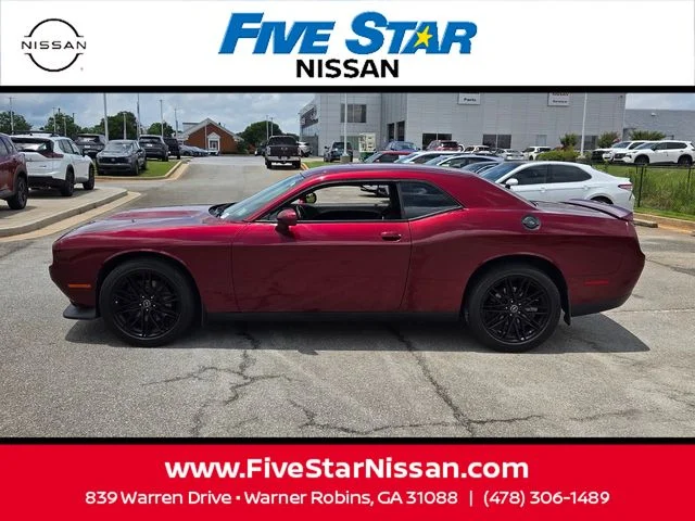 Used 2019 Red Dodge GT image 4