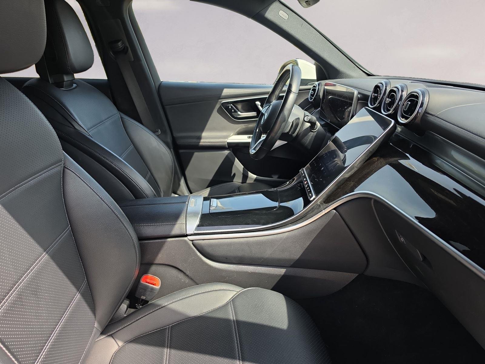 2024 Mercedes-Benz GLC GLC300 - Photo 15