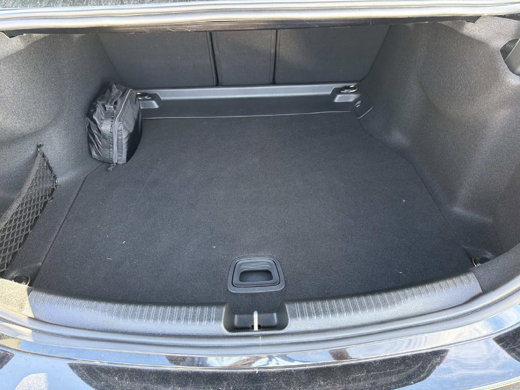 Certified Used 2022 Black Mercedes-Benz C 300 image 8