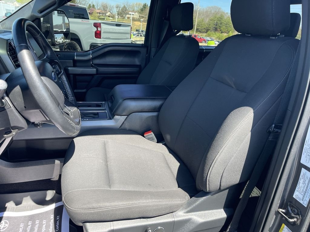 Used 2018 Gray Ford  image 11