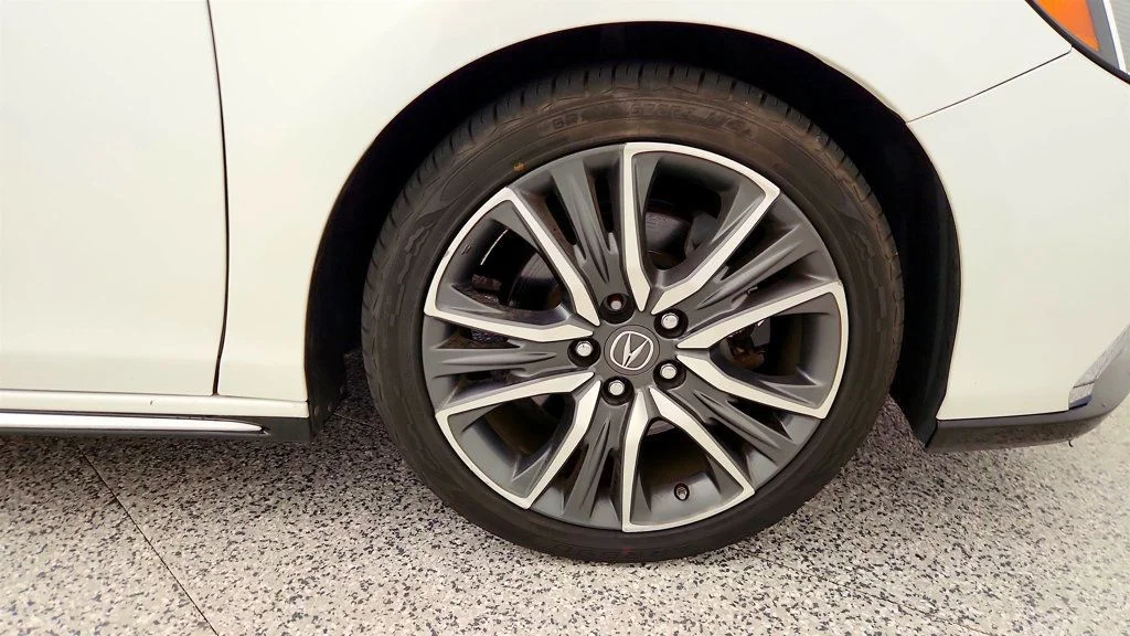Used 2020 Platinum White Pearl Acura Sedan Sport Hybrid w/Advance Pkg image 9