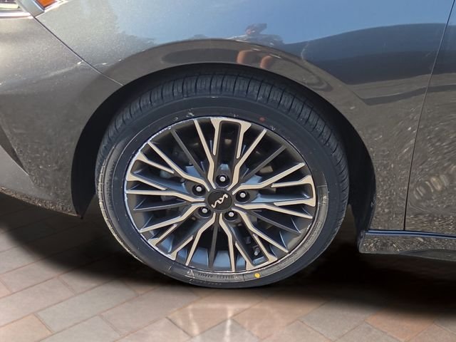 Used 2024 Gray Kia GT-Line image 23