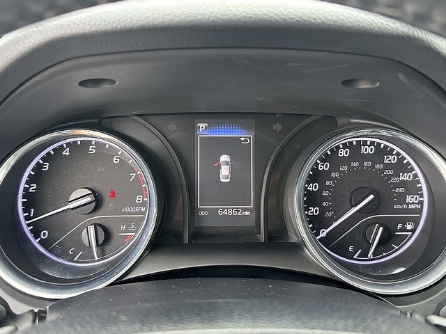 Used 2020 Silver Toyota SE image 23
