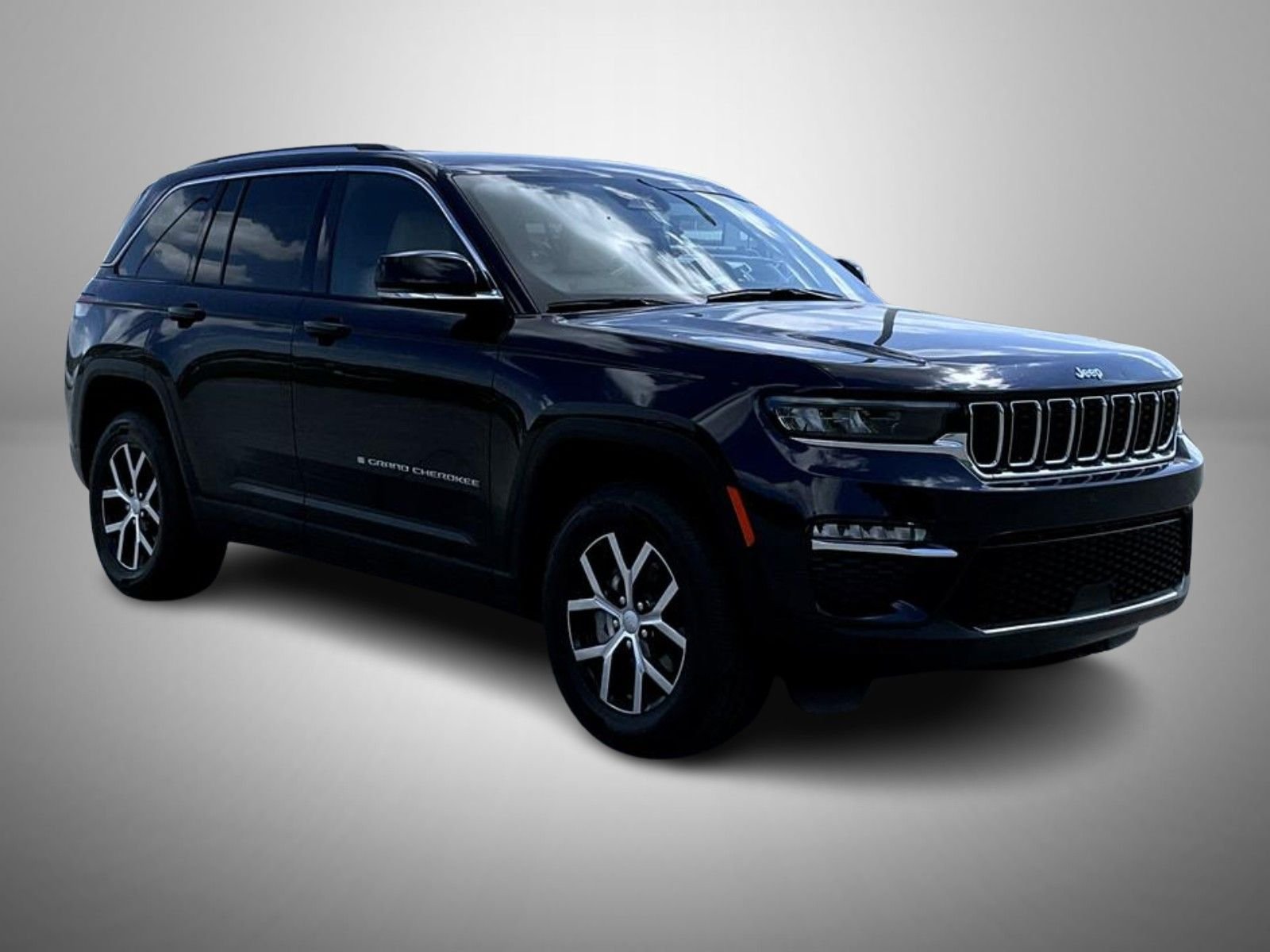 Used 2023 Black Jeep Limited image 3