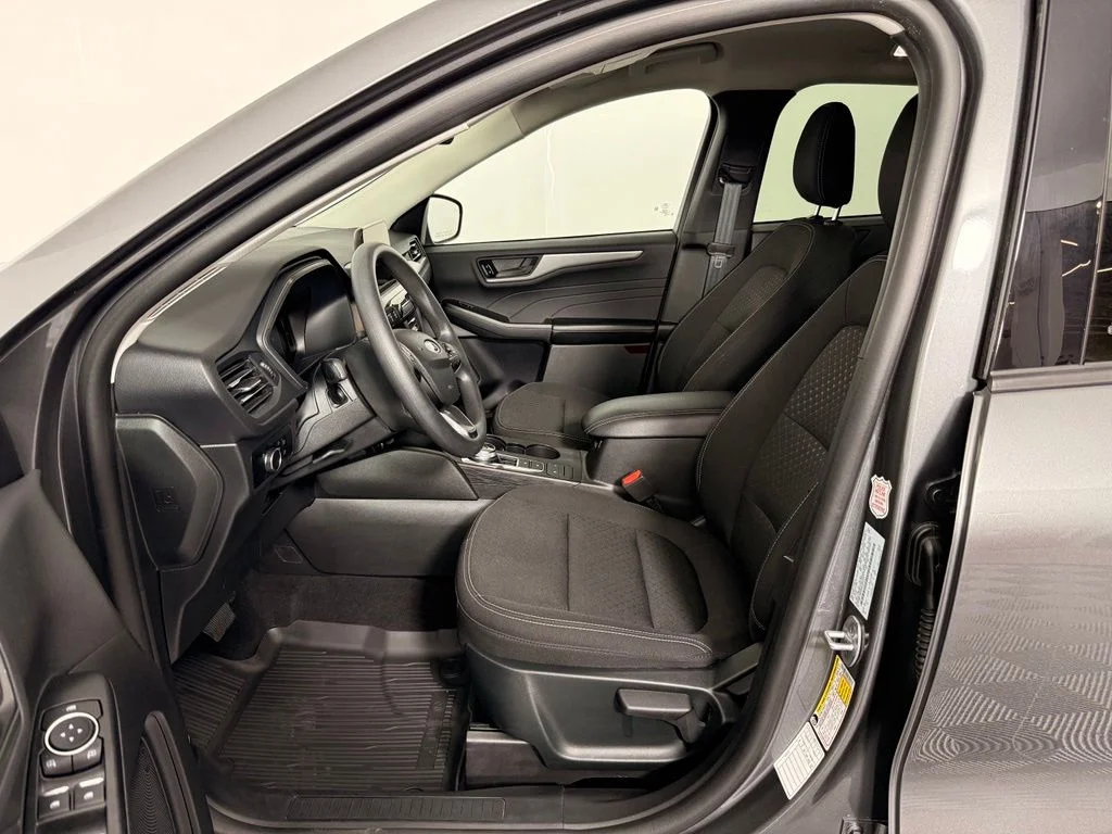 Used 2025 Gray Ford Active image 2