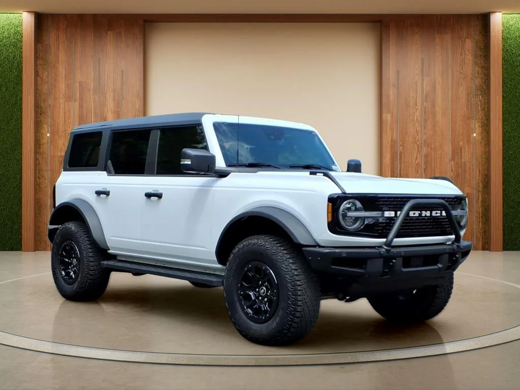 2023 Ford Bronco Wildtrak 4x4's photo