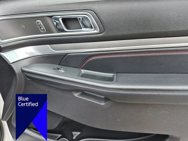Used 2019 White Ford Sport image 34
