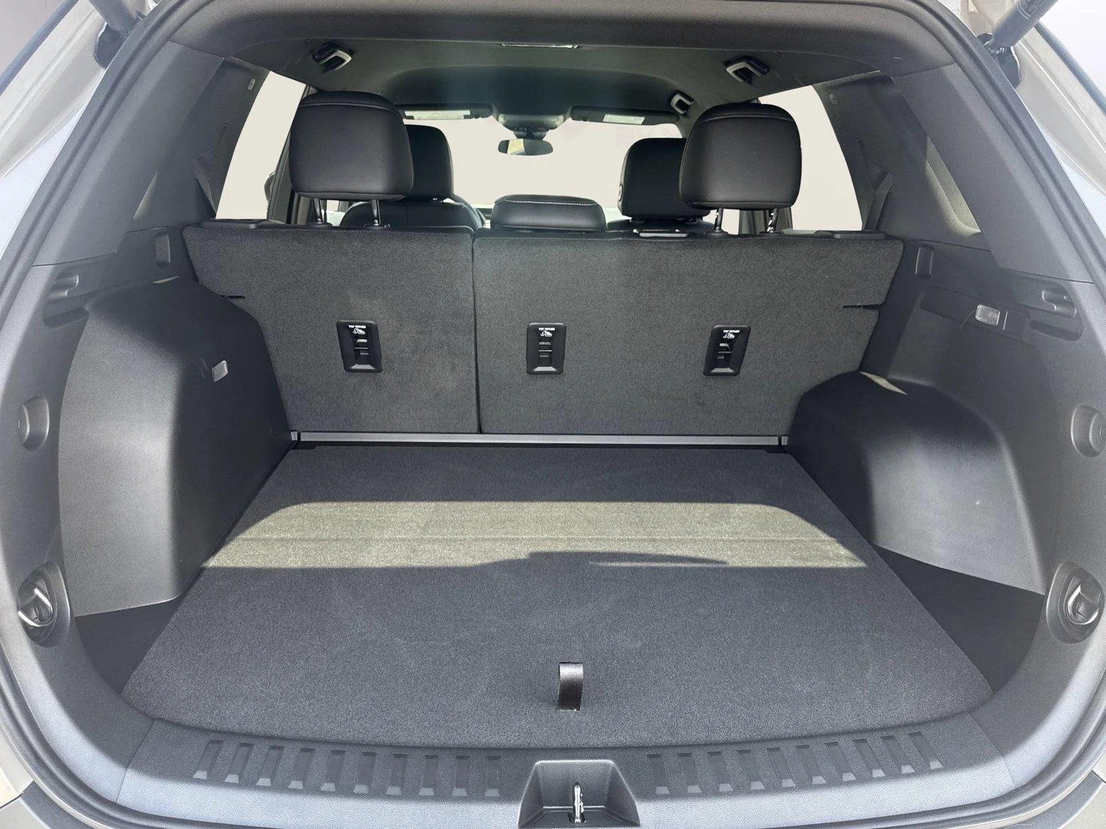 2027 GMC Terrain Elevation - Photo 10