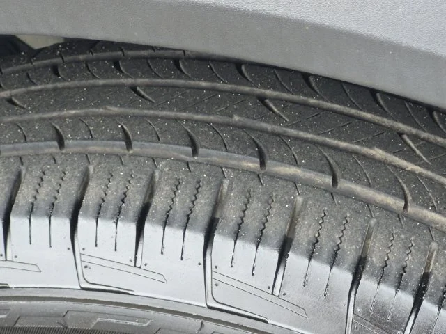Used 2025 White Nissan SV image 18