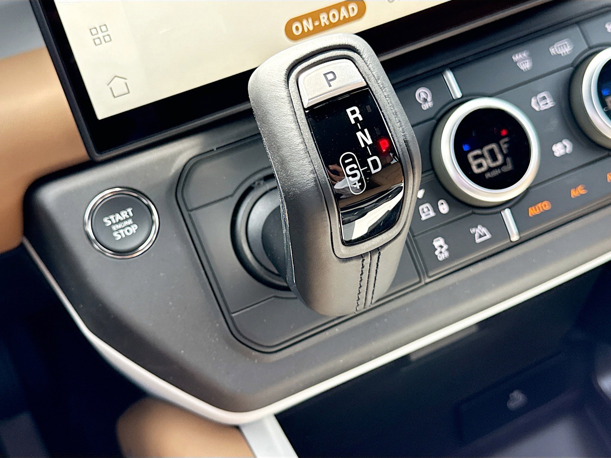 New 2026 Gondwana Stone LAND ROVER X-Dynamic SE image 28