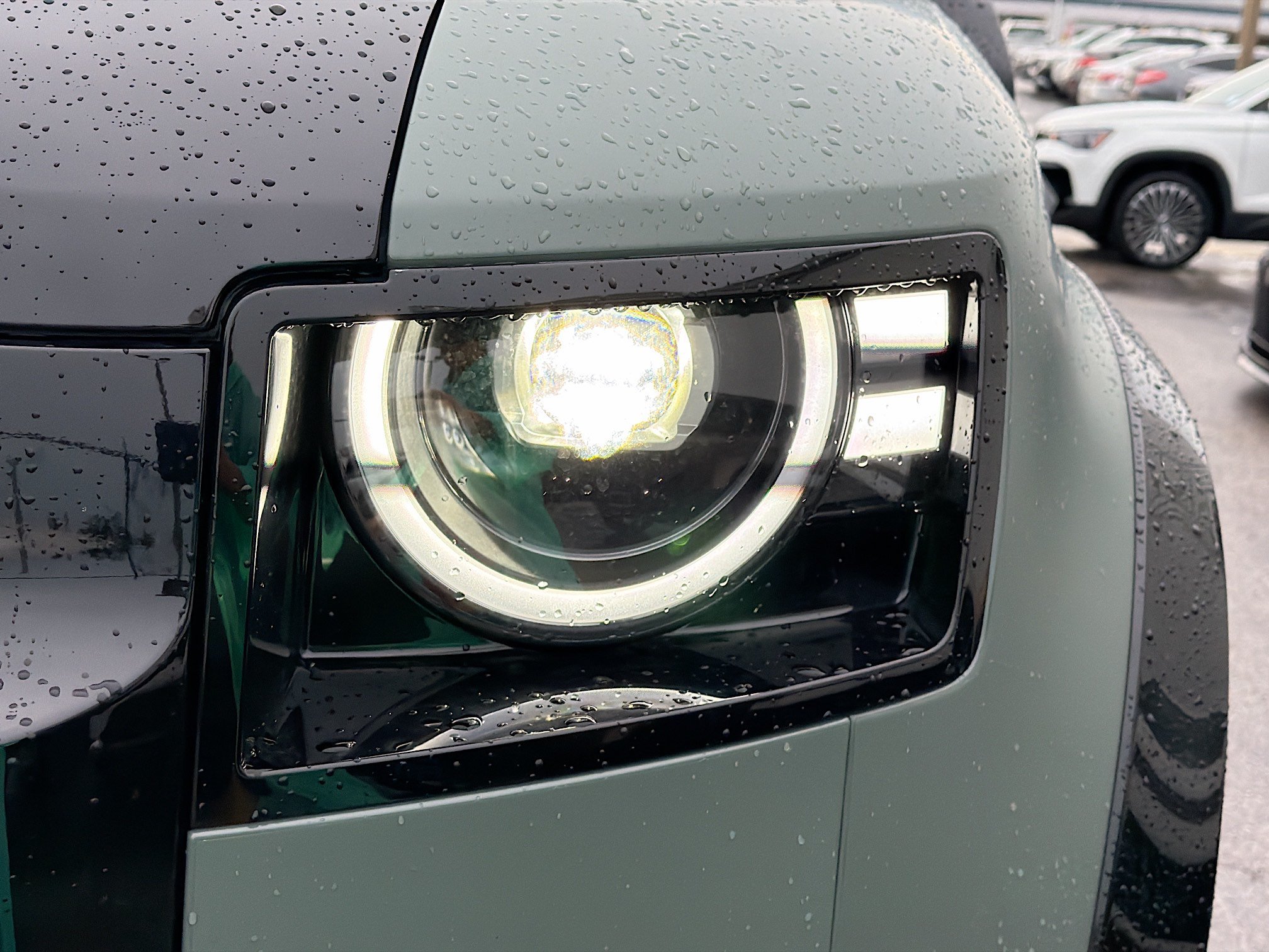New 2026 Keswick Green Metallic Land Rover Trophy Edition Keswick image 9