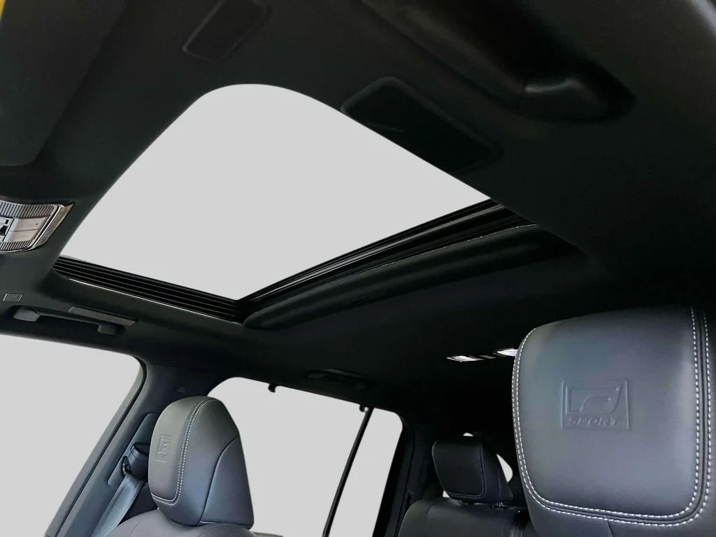 2026 Lexus LX 700h F-Sport - Photo 21