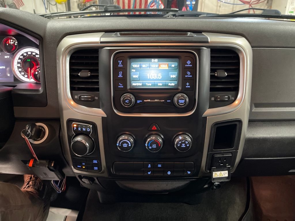 Used 2017 Blue Ram SLT image 19