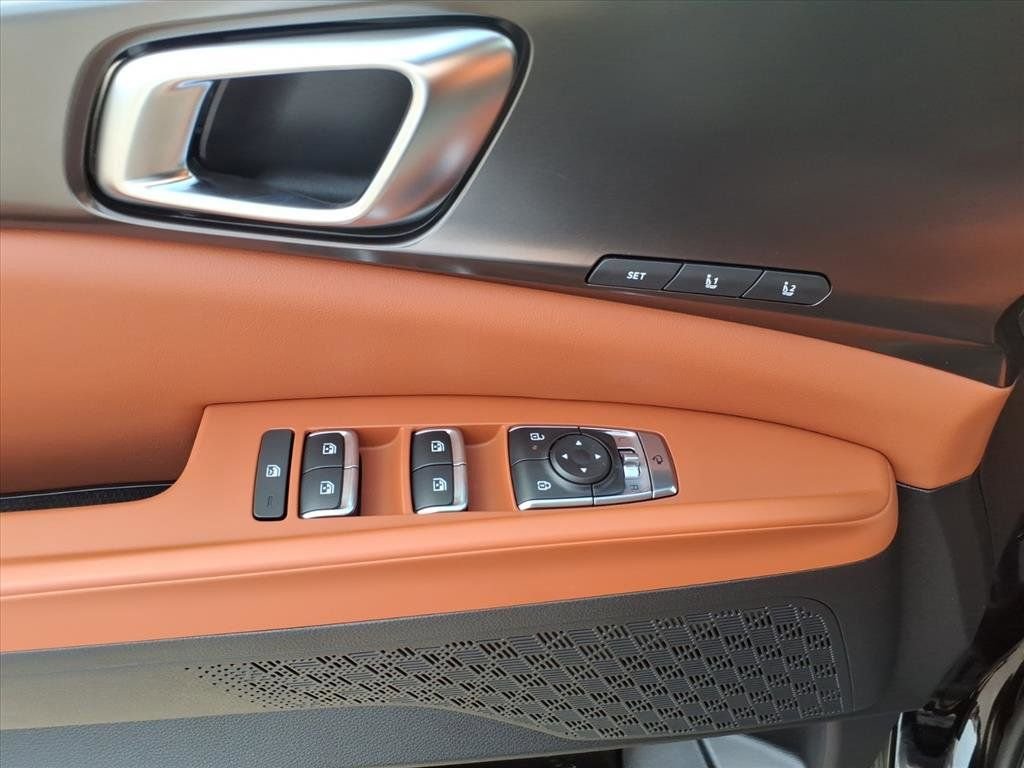 2026 Kia Carnival SX - Photo 12