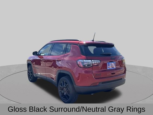 New 2026 Red Hot Pearlcoat Jeep Latitude image 4