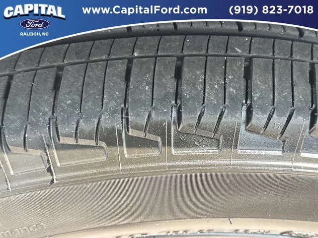 Used 2023 Red Ford XLT image 14