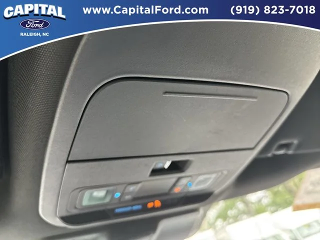 Used 2025 Silver Ford XLT image 32