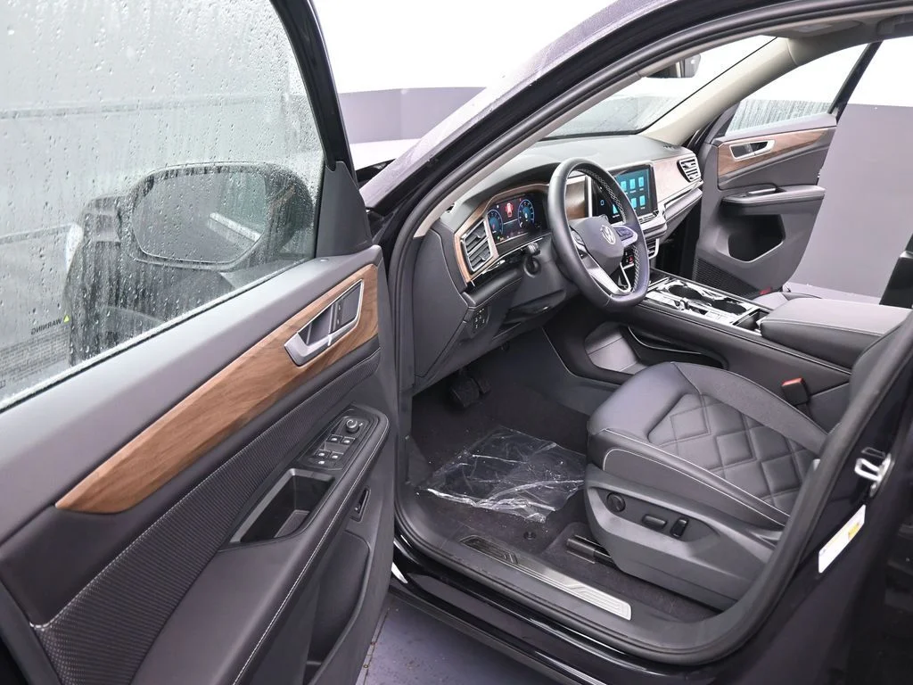 2026 Volkswagen Atlas SE w/Tech - Photo 39