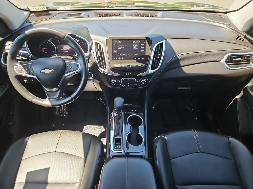 Used 2022 Iron Gray Metallic Chevrolet Premier image 22