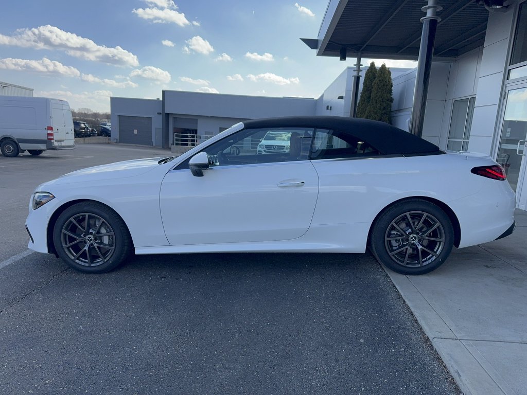 New 2026 Polar White Mercedes-Benz CLE 300 4MATIC® image 2