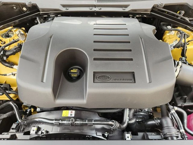 New 2026 Deep Sandglow Yellow Land Rover Trophy Edition Deep Sandglow image 30