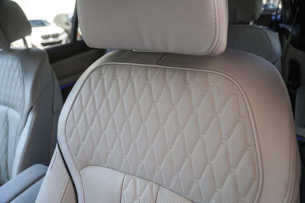 Used 2025 ALPINA Blue Metallic BMW ALPINA XB7 image 26