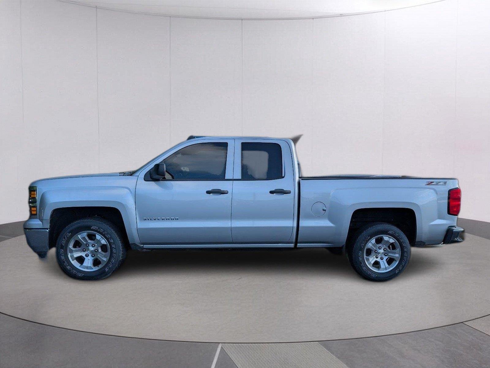 Used 2014 Chevrolet Silverado 1500 LT with VIN 1GCVKREC1EZ399821 for sale in Hattiesburg, MS