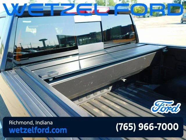 2024 Chevrolet Silverado 1500 LTZ - Photo 9