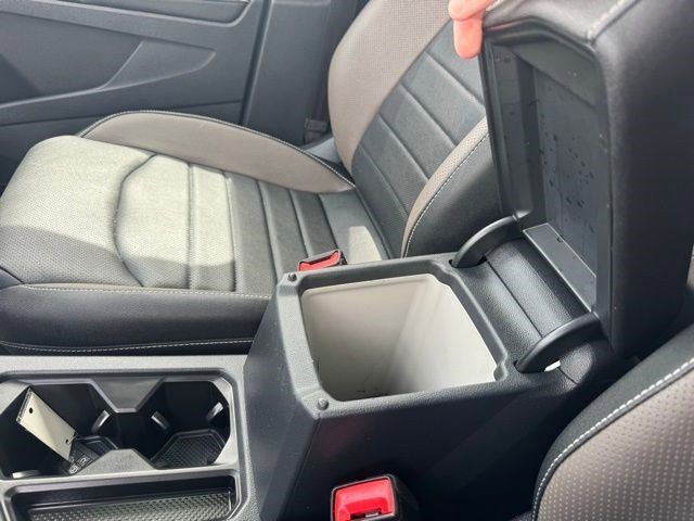 Certified Used 2024 Kings Red Volkswagen SEL image 23