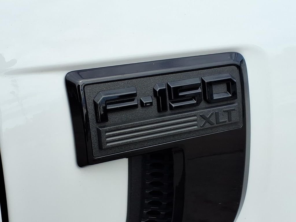 Certified Used 2024 Oxford White Ford XLT image 13