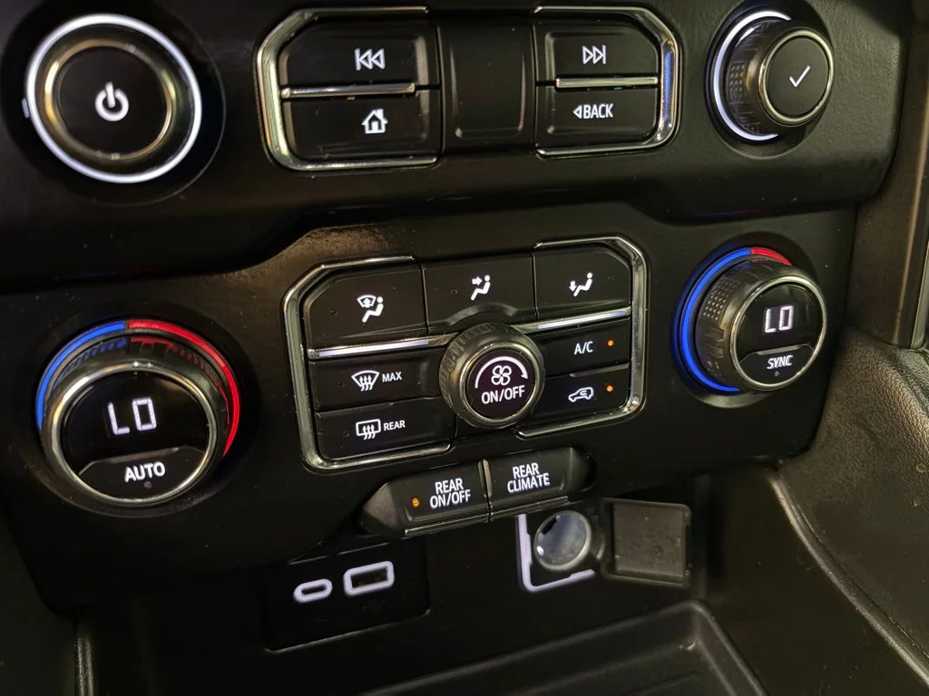 Used 2021 Gray Chevrolet LS image 34