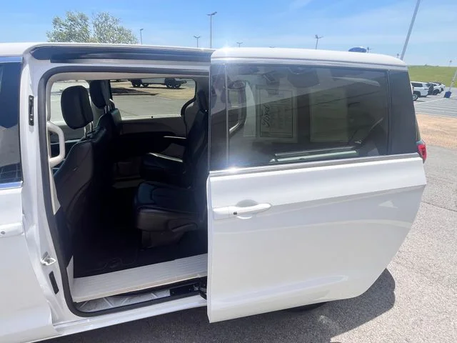 Used 2024 Bright White Clearcoat Chrysler Touring L image 24