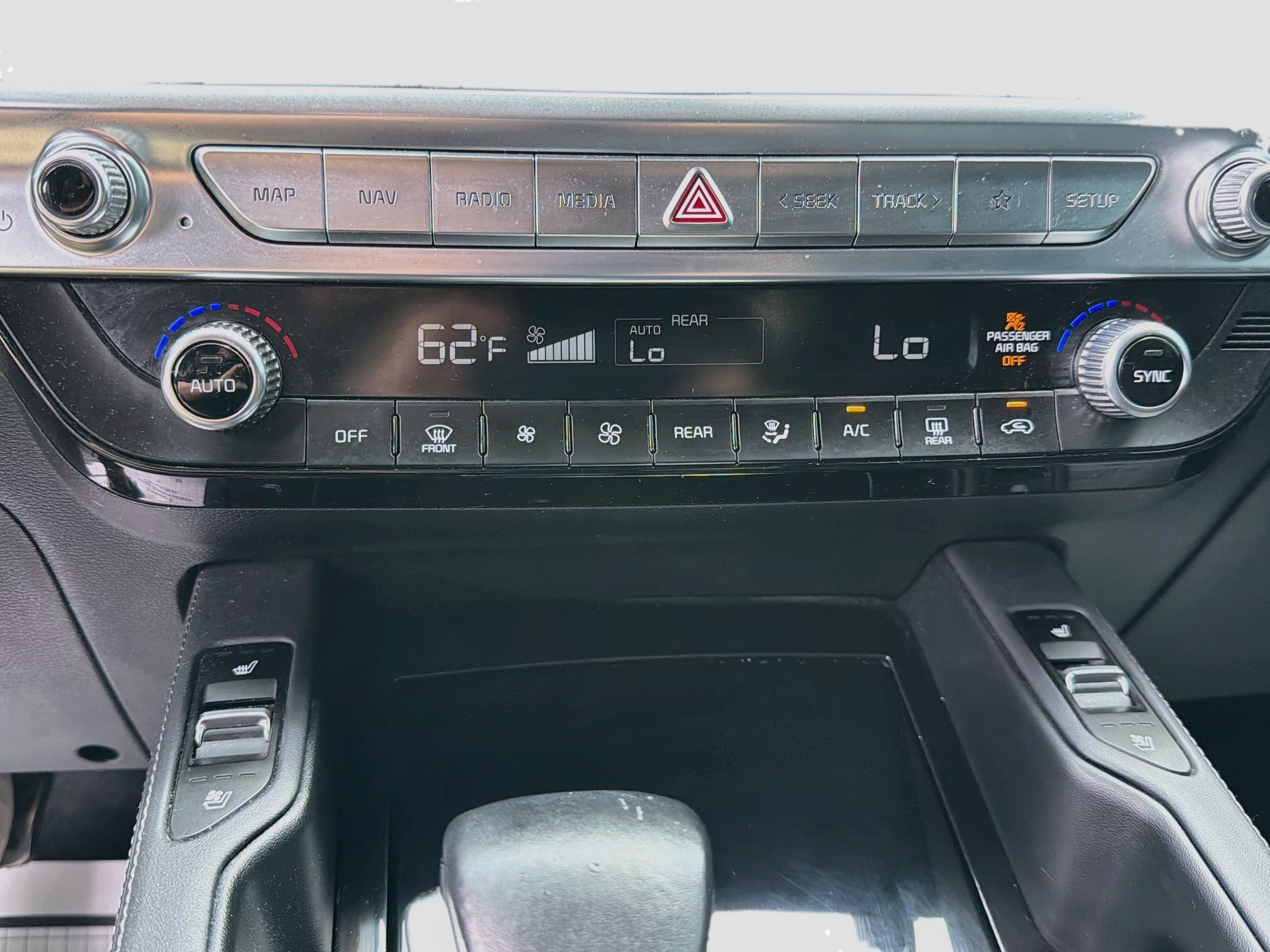 Used 2020 Ebony Black Kia SX image 37