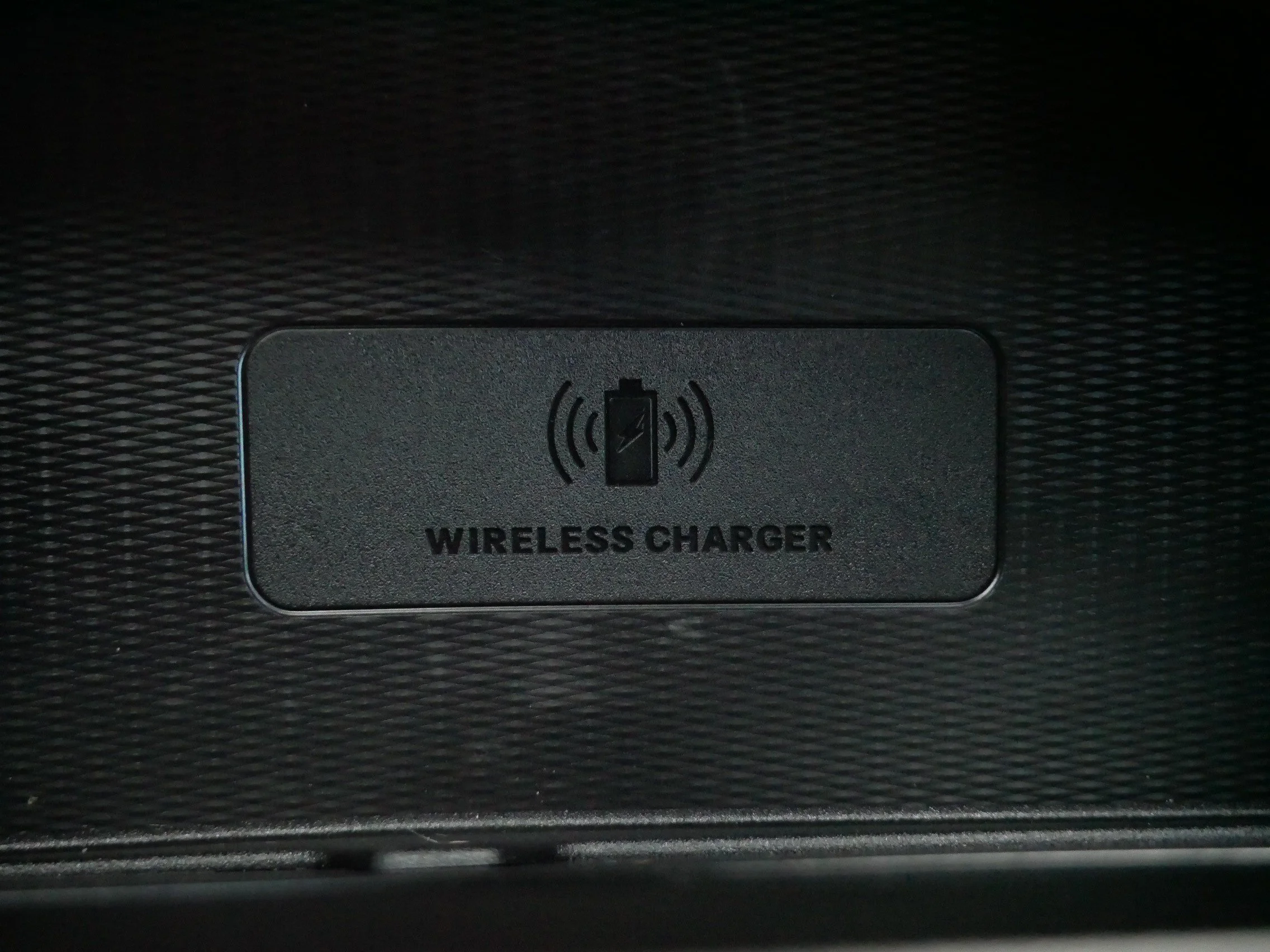 Used 2025 Diamond Black Crystal Pearlcoat Jeep  image 30