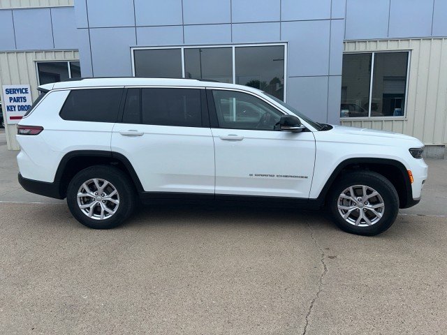 Used 2022 Jeep Grand Cherokee L Limited with VIN 1C4RJKBG6N8628325 for sale in Kansas City