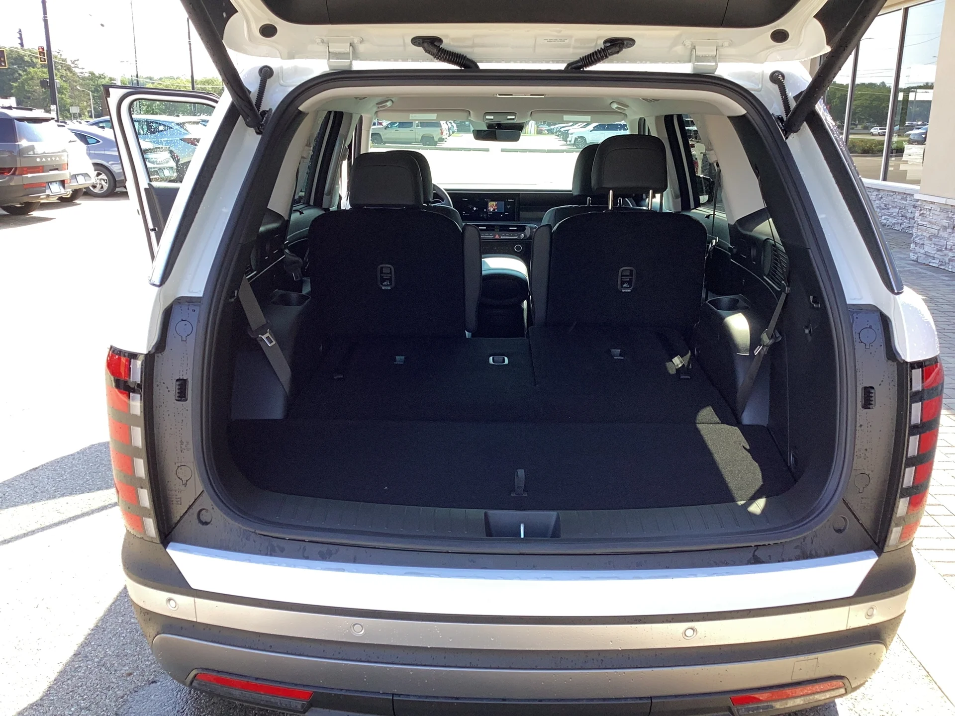 New 2026 Creamy White Pearl Hyundai SEL 7P image 12