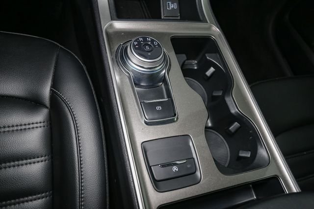 Used 2023 White Ford SEL image 27