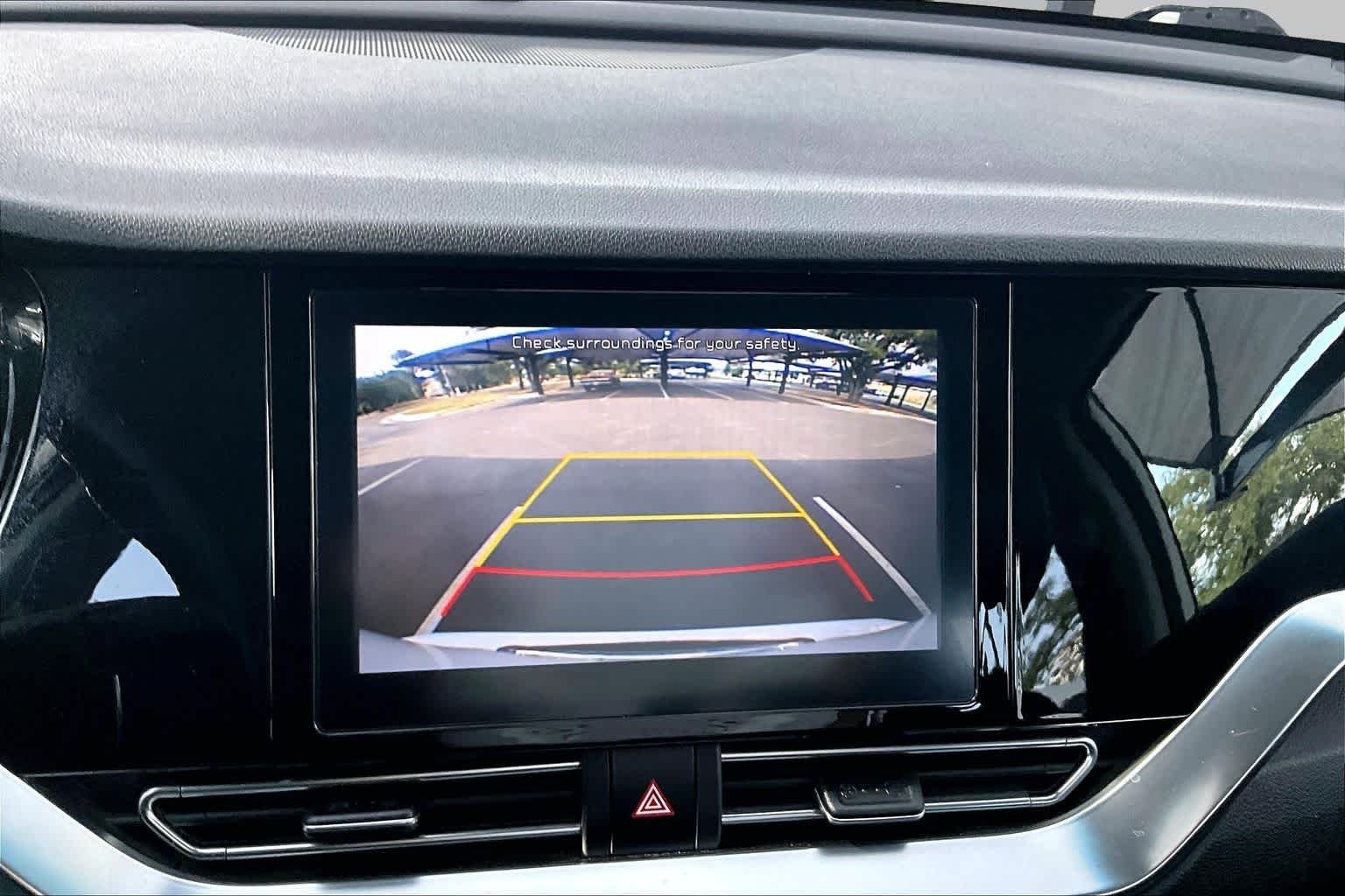 Used 2020 Snow White Pearl Kia Touring image 27