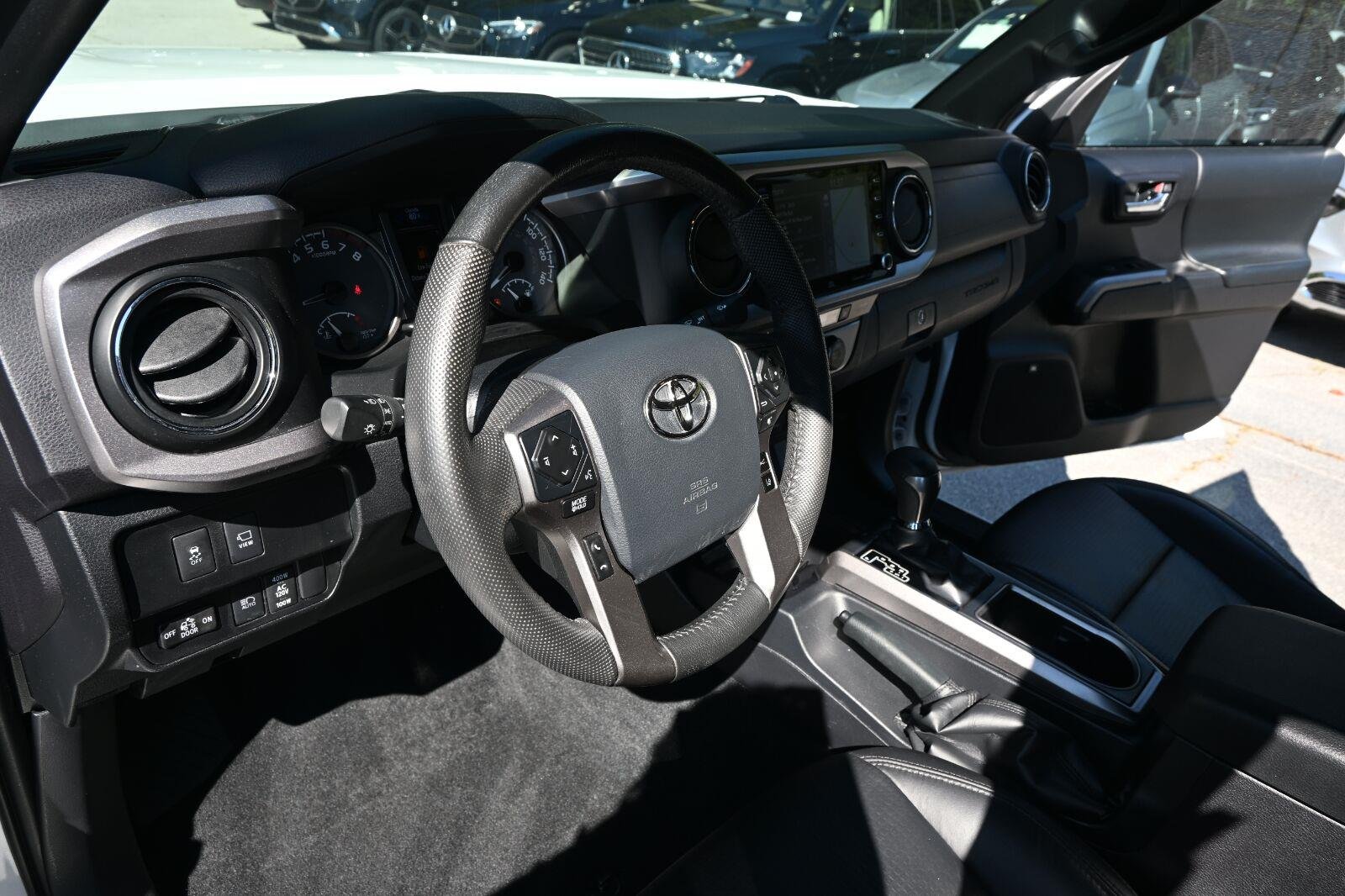 Used 2020 Super White Toyota Limited image 6