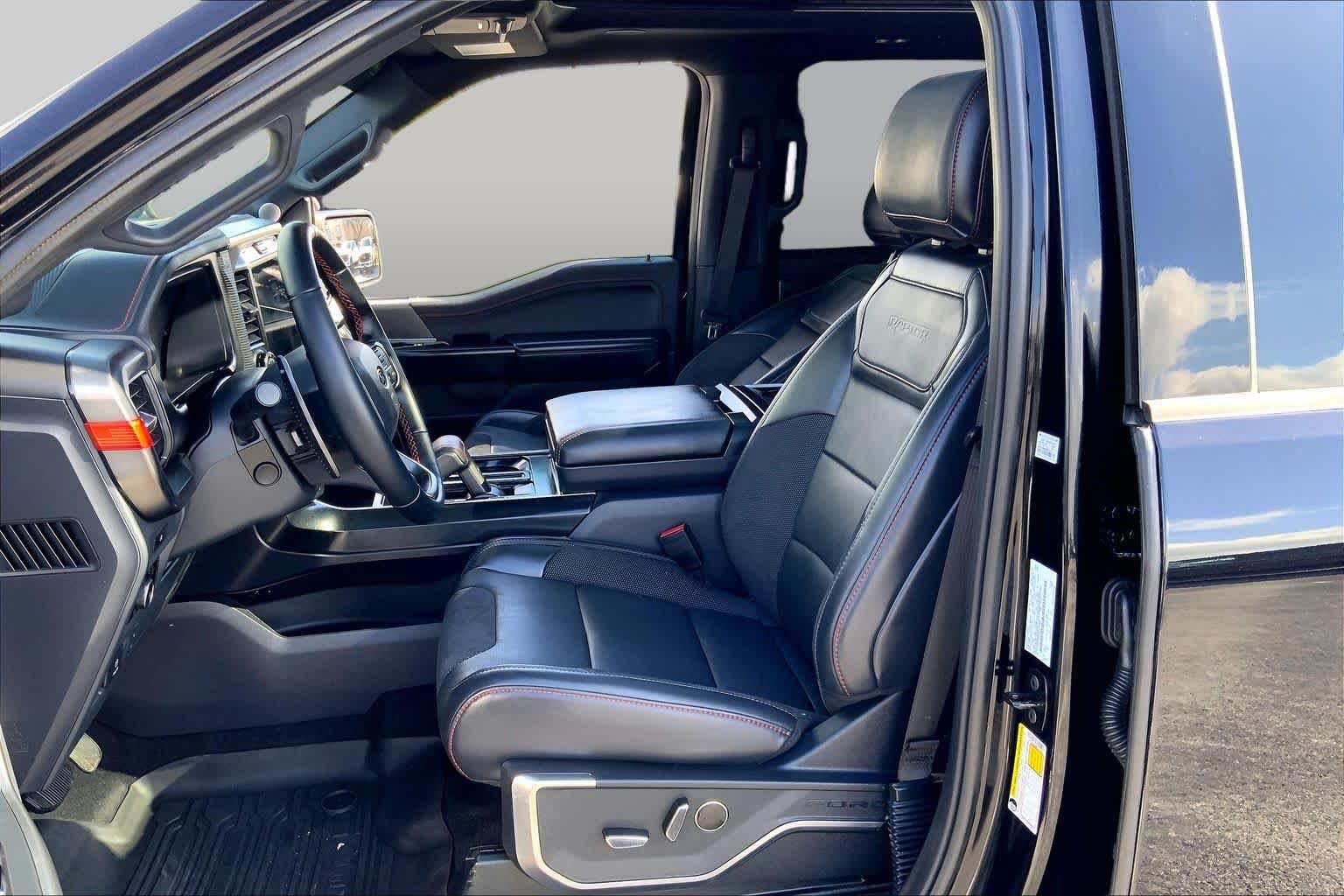 Used 2025 Agate Black Metallic Ford Raptor image 8