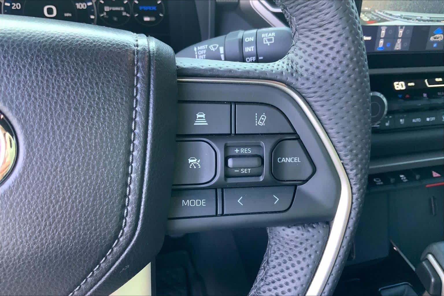 Used 2026 Wind Chill Pearl Toyota Limited image 24
