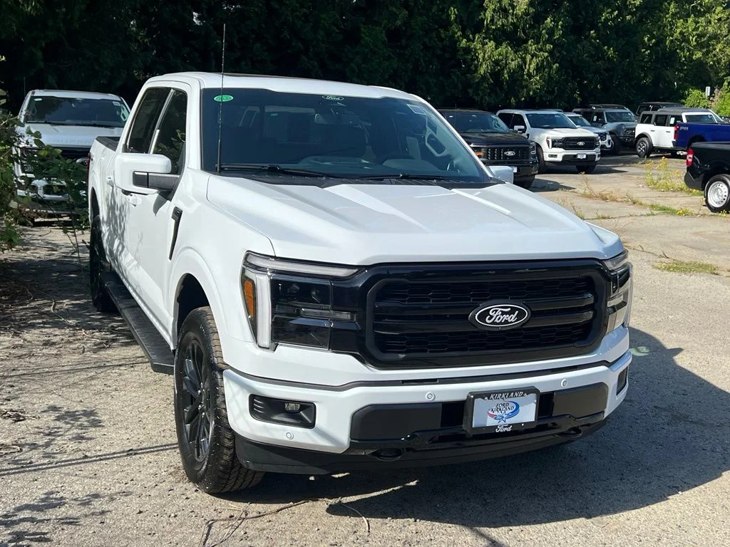 New 2026 Oxford White Ford Lariat® image 1