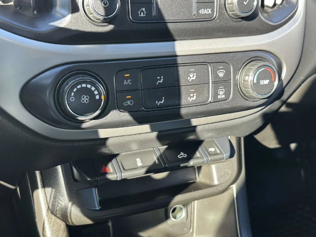 Used 2021 Steel Metallic Chevrolet LT image 34